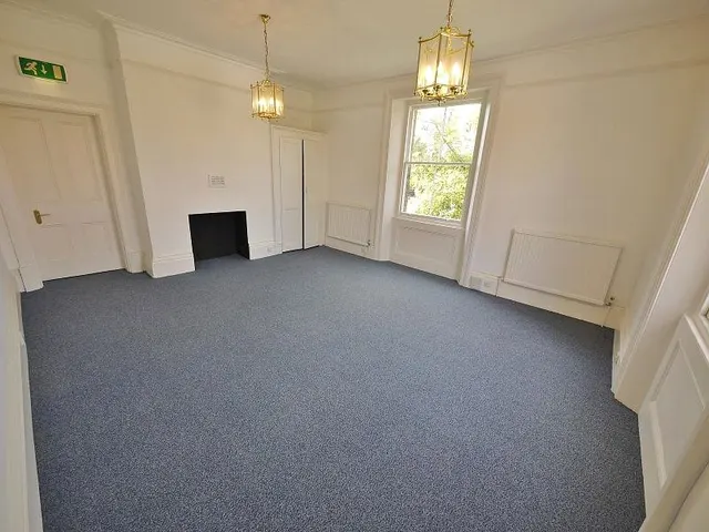 Ingrave Road, Brentwood, CM14, photo 3