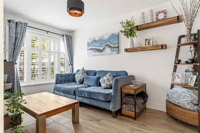 Photo 3 — Chatsworth Place, Teddington, TW11 8NQ