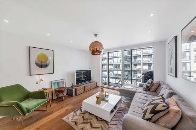 Orsman Road, Haggerston, N1, photo 1