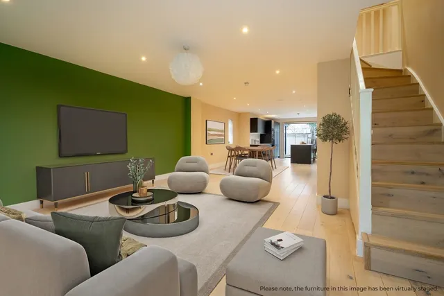 Golden Manor Hanwell W7, photo 1