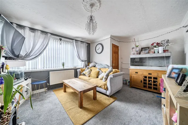 Photo 3 — Crescent Gardens, Newtown, Powys, SY16 2HQ