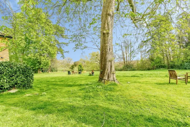 Photo 3 — Furrows Place, Caterham, Surrey, CR3