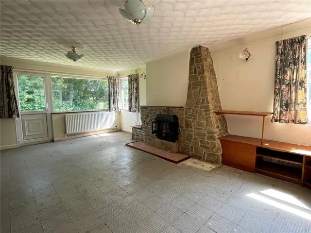 Institute Hill, Niton, PO38, photo 2