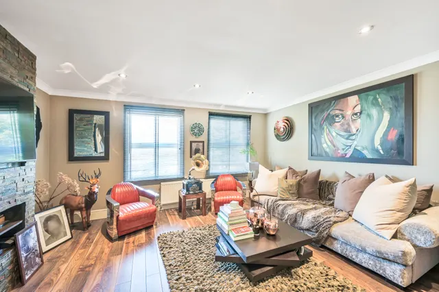 1 Sycamore Court, 203 Great North Way, London, photo 1