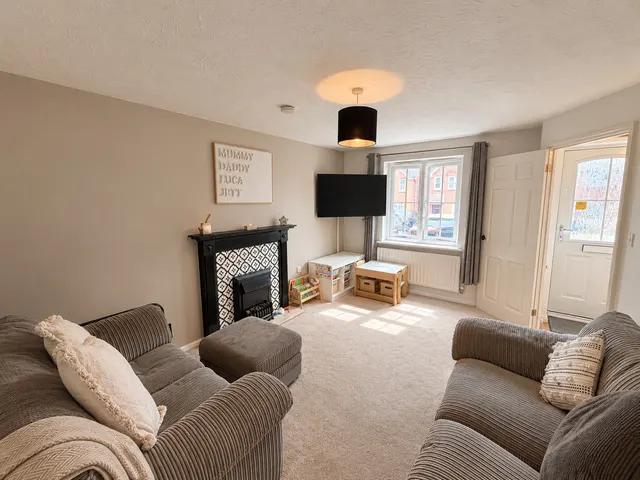 Middleton Way, Leighton Buzzard, LU7, photo 2