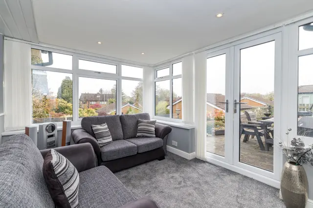Swinburn Grove, Billinge, WN5, photo 3