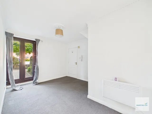 Photo 2 — The Hamilton, Leen Court, Nottingham