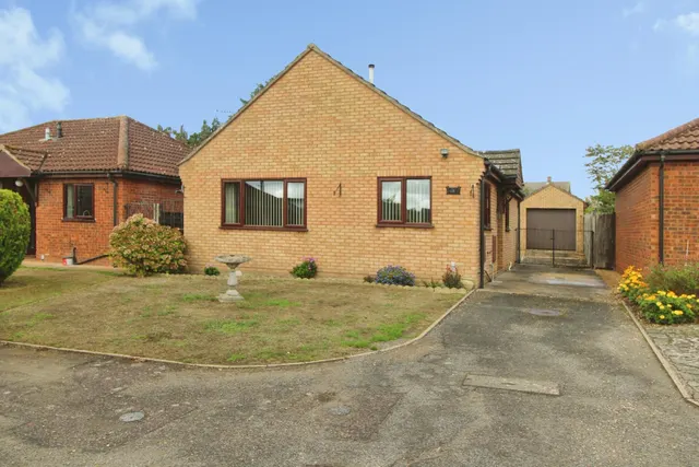 Broughton Close, Colchester, CO2, photo 1