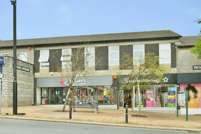 Fore Street, Saltash, photo 1