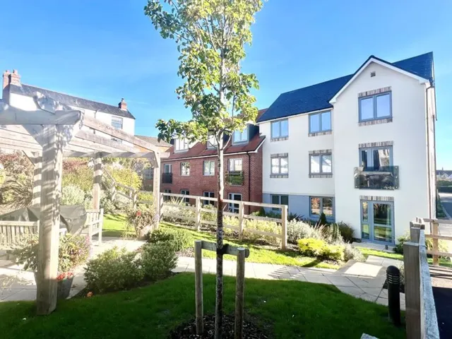 Orchard Lodge, Calne, photo 3