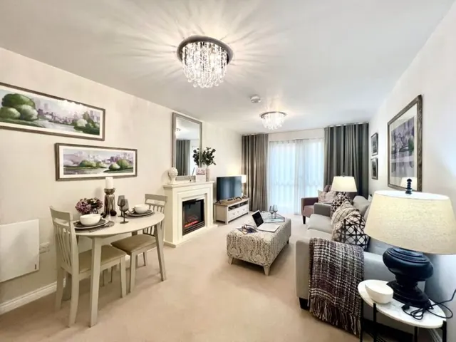 Orchard Lodge, Calne, photo 1