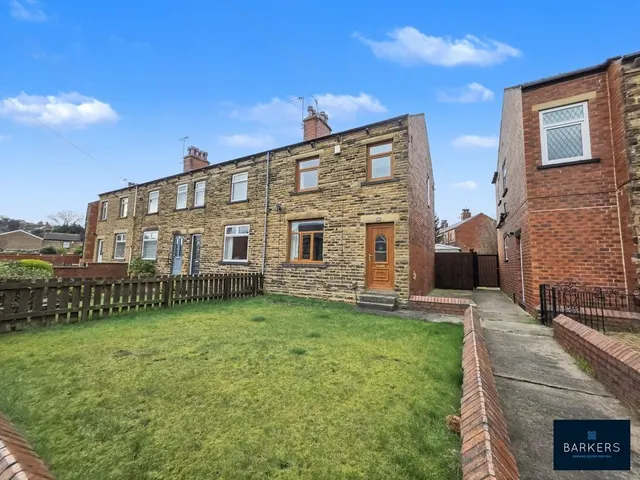 Welwyn Avenue, Batley WF17 8DU, photo 1