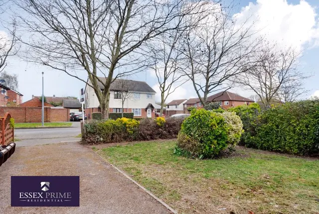 Photo 3 — Mountbatten Drive, Colchester CO2 8BH