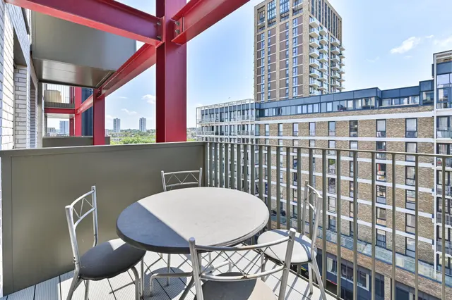 Photo 3 — Flat 707, 7 Windsor Square, Woolwich