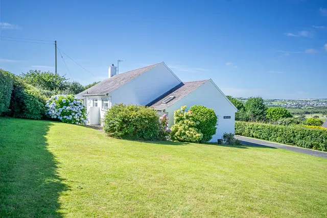 Brynmor, Bwlchtocyn, Pwllheli, Gwynedd, LL53 7BT, photo 1