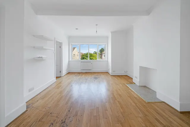 Luffman Road, London, SE12 9SX, photo 1