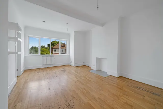 Photo 2 — Luffman Road, London, SE12 9SX
