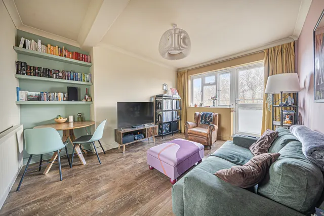 St. Agnes Place, London, SE11, photo 1