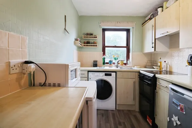 Photo 3 — Star Street, CARDIFF, South Glamorgan, CF24