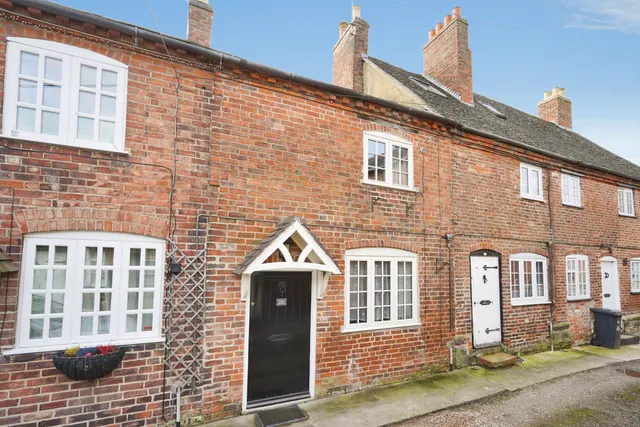 Wood Street, Ashby-De-La-Zouch, photo 1