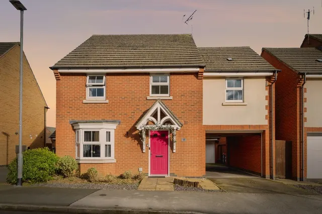 Sylvan Avenue, Kirkby-in-Ashfield, NG17, photo 1