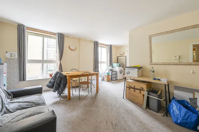 Photo 2 — Flat 104 Dryden Building, 37-39 Commercial Road, London