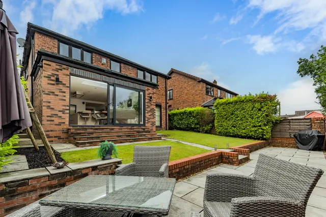 Photo 3 — Walshaw Brook Close, Bury, BL8 3TB