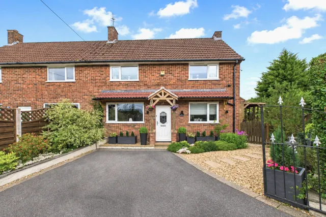 Brookside, Ashbourne, photo 1