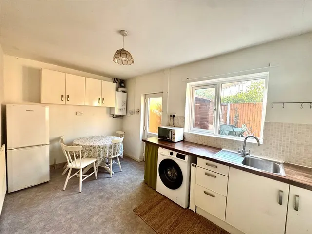 Olton Avenue, Beeston, NG9, photo 2