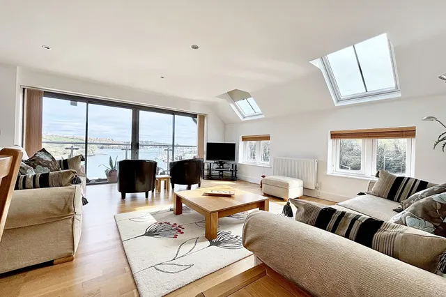 Quay Hill, Penryn, TR10, photo 1