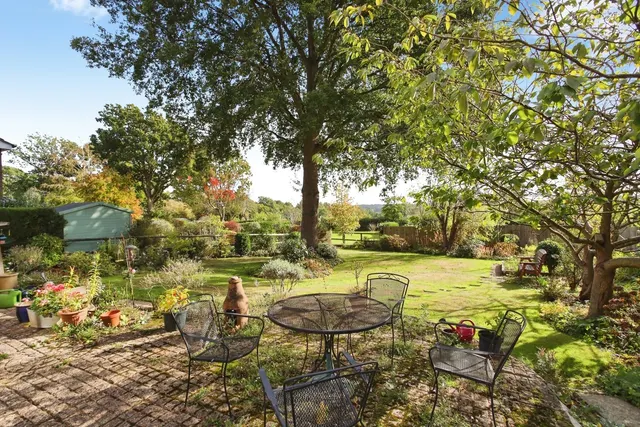 Cowden Close, Hawkhurst, TN18, photo 2
