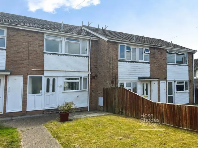 Venner Avenue, Cowes, PO31, photo 1