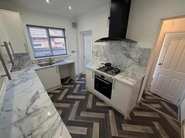 Photo 2 — 28 Alexandra Road, Wolverhampton, West Midlands, WV4 5UA, UK