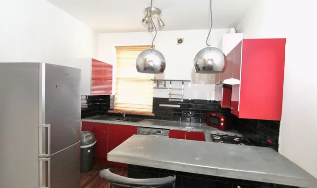 Photo 3 — Arundel Place, Brighton BN2 1SP