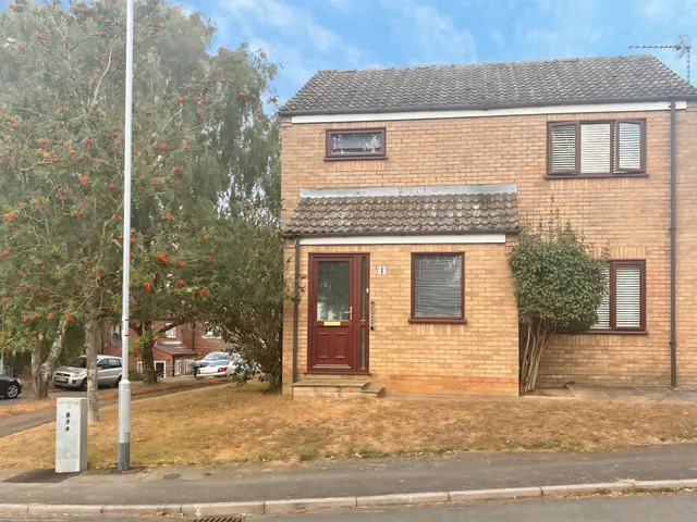 Orchids Close, Bungay, photo 1