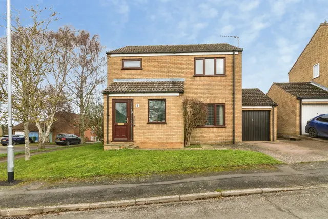 Orchids Close, Bungay, NR35, photo 1