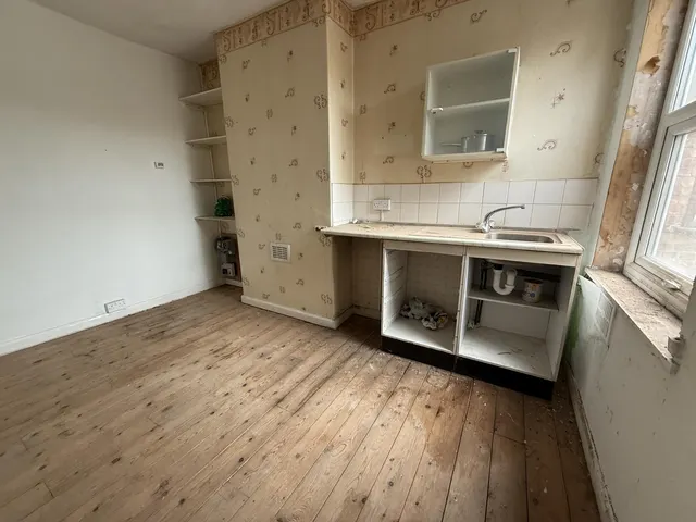 Queen Street, Deeside, CH5, photo 2
