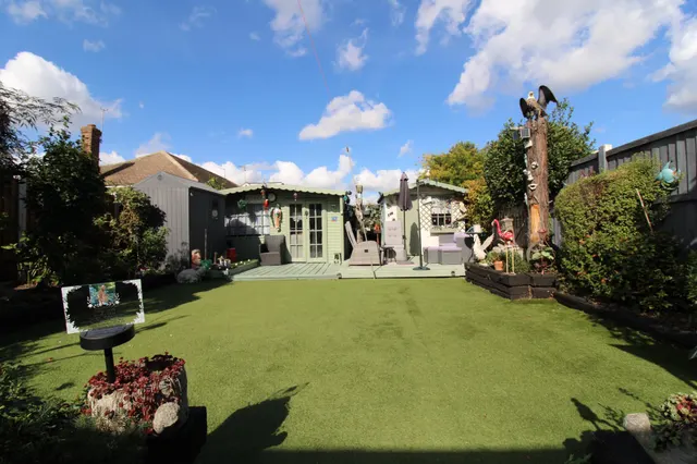 The Meads, Basildon, SS16, photo 1