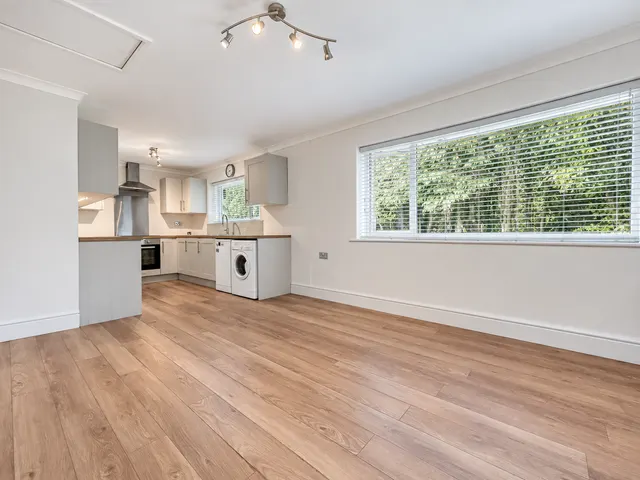 Photo 3 — Solent Drive, Bolton, BL3 1RN