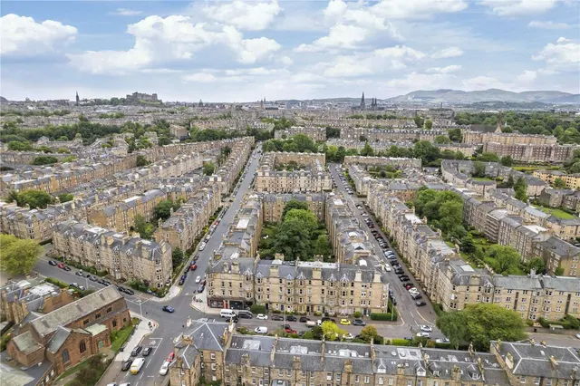 Comely Bank Road, Comely Bank, Edinburgh, EH4 1AW, photo 1
