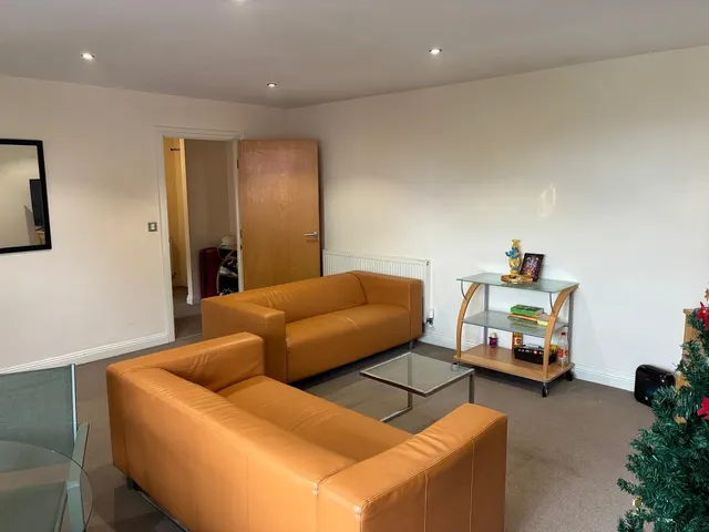 Watkin Road, Leicester, LE2, photo 2