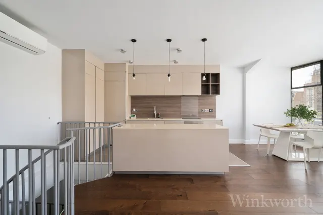 Frobisher Place, London, SE15, photo 2