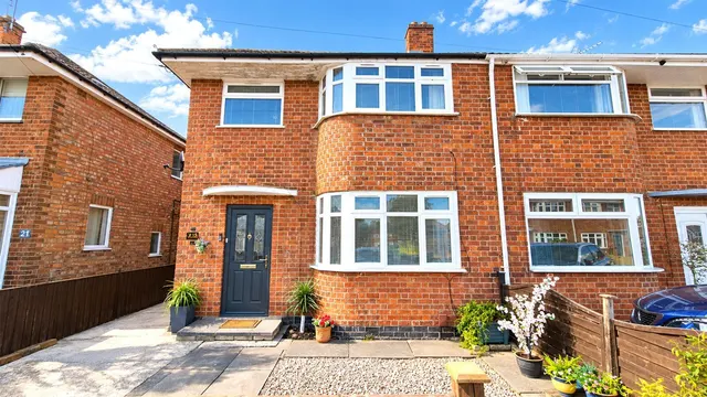 Arden Avenue, Braunstone Town, LE3, photo 1