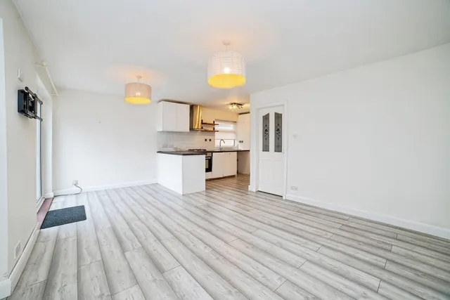 Photo 3 — Birchwood Drive, Sutton-in-Ashfield, Nottinghamshire, NG17