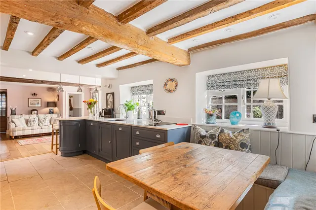New Road, Bampton, OX18, photo 2