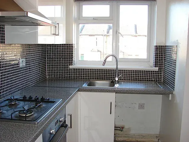 Photo 2 — Ocean House, 30 Crowther Road, London, Greater London, SE25