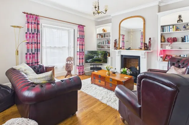 Photo 2 — Seavale Road, Clevedon, North Somerset, BS21