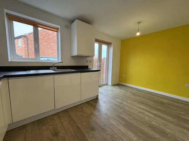 Jameston Close, Grantham, NG31, photo 3
