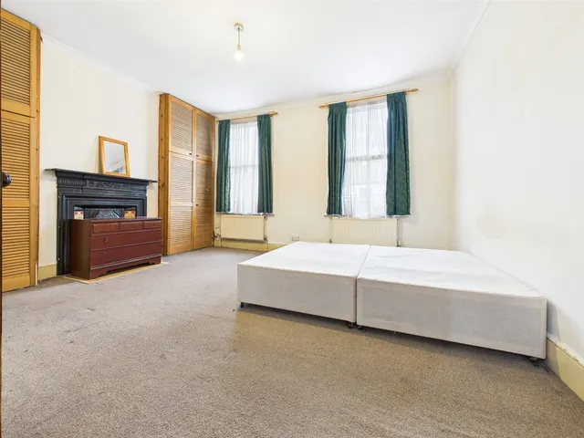 Cecil Road, Hounslow, TW3, photo 2