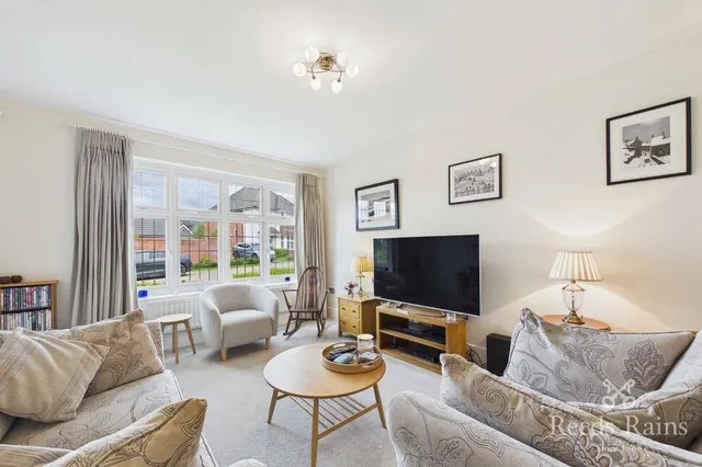 Clitheroe Place, Congleton, CW12, photo 3